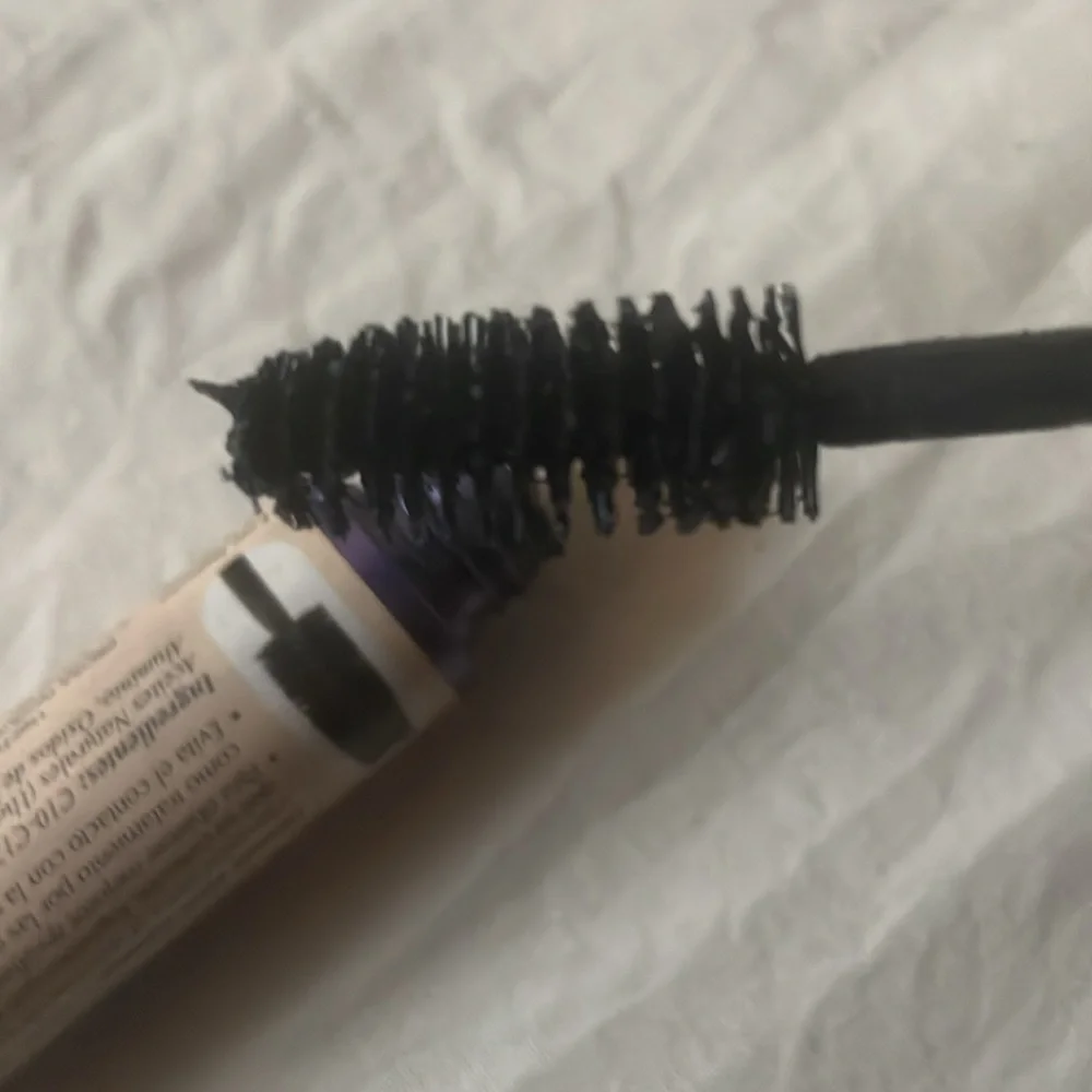 NEW Prosa 4 IN 1 Maxi-Volume Mascara by Prosa